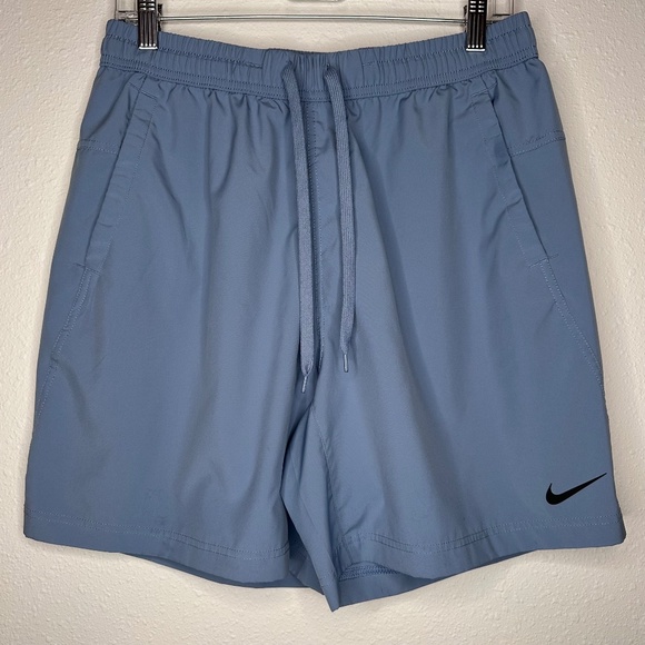 Nike Men's Dri-FIT Form 7" Unlined Versatile Shorts, Size Medium - Picture 1 of 6